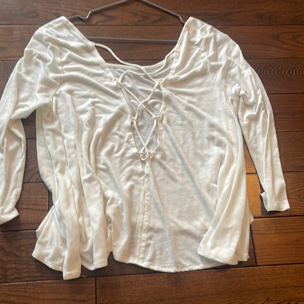 Open Back Flowy Long Sleeve T-Shirt American Eagle